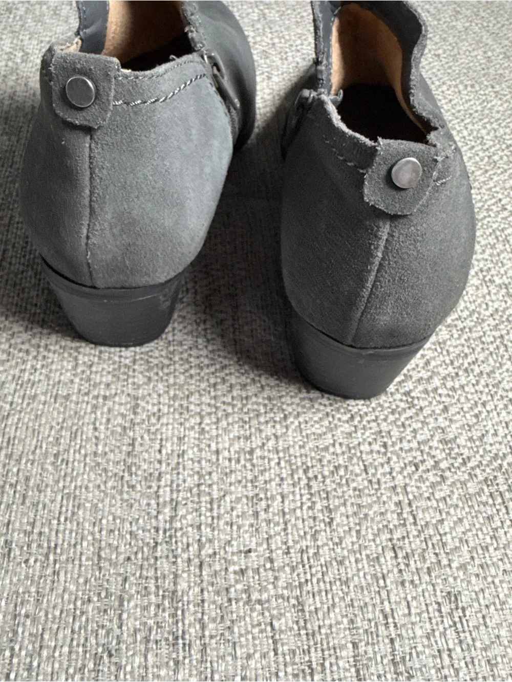 Naturalizer Gray Suede Ankle Booties